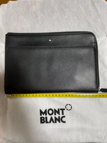 MONT BLANC 블랙 가죽 클러치백