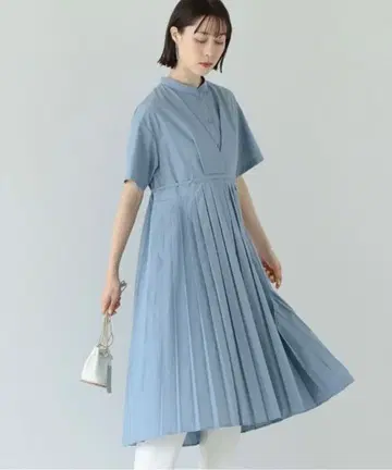 Ray BEAMS 턱 요크 플리츠 원피스