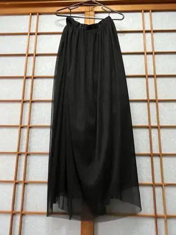 블랙 샤샤 스커트 L 사이즈