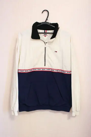 Tommy Jeans 나일론 자켓