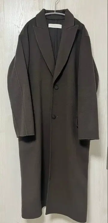 [갤러리 바이] 울 100% 다크 브라운 롱 코트