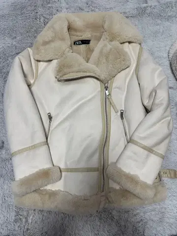 ZARA 인조 모피 라이더 자켓