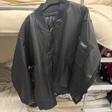 SN 스컬 디자인 레더 봄버 자켓