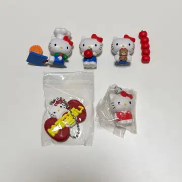 산리오 키티 메지루시 메르헨 공방 가챠