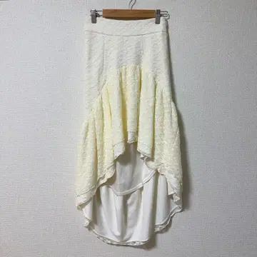 [ 미사용 새상품 ] RESEXXY 레이스 스커트 비대칭 F 화이트