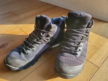 [컬럼비아] 메테오 미드 옴니 테크 니트