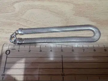 스테인리스 스틸 트위스트 디자인 팔찌 실버 계열 플랫 체인