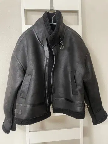 무스탕 라이더 자켓 블랙