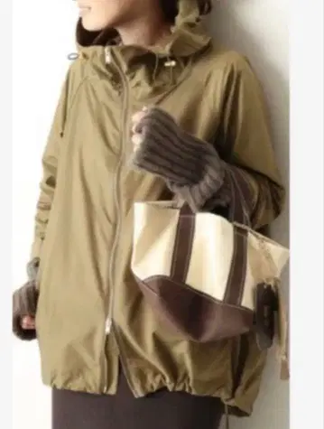 두지엠 클라세 BONJOUR MADAME