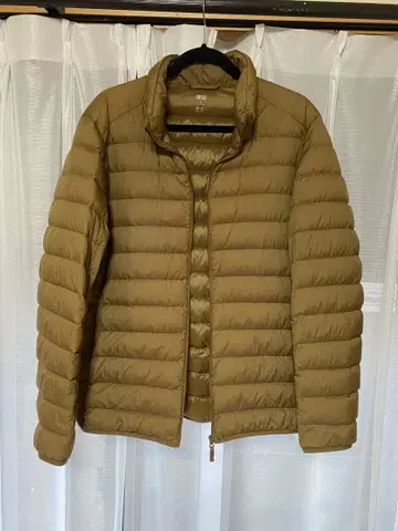 유니클로 울트라 라이트 다운 자켓 XL