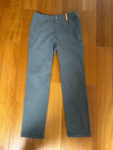 블랙&화이트 골프웨어 방한 새상품급