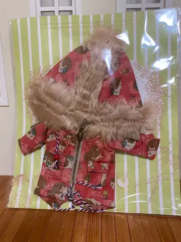 네오 브라이스용 후드 부착 코트