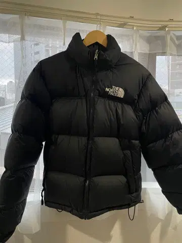 THE NORTH FACE 블랙 다운 자켓