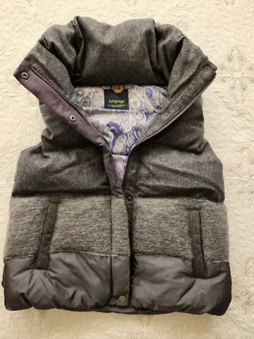 안트게이지 이소재 다운 베스트 그레이 계열 미사용