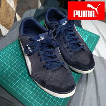 [ 열람수 62 ] [ 26.5cm ] PUMA 네이비 스웨이드 스니커즈