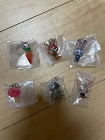 새상품 주토피아 메지루시 액세서리 컴플리트 세트