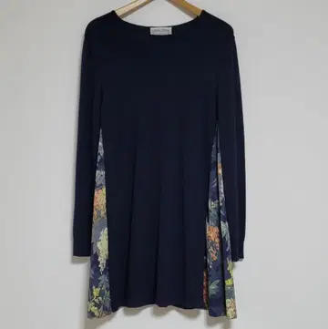 BEARDSLEY 롱 니트