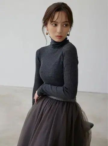 [미사용 새상품] anuans 울 핏 리브 터틀 풀오버