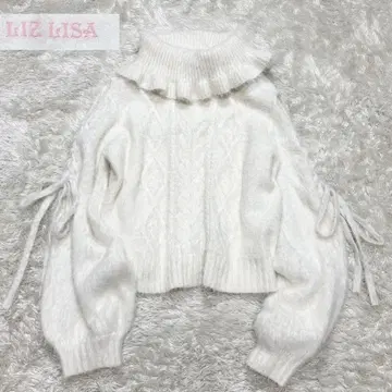 리즈리사 어깨트임 니트 케이블 리본 화이트