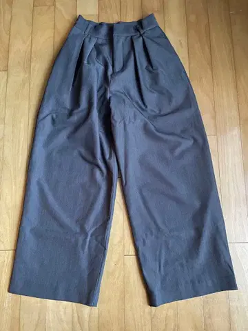 다크 그레이 여성용 턱 팬츠