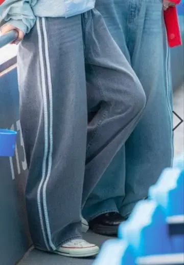 라인 데님 팬츠 (블랙)