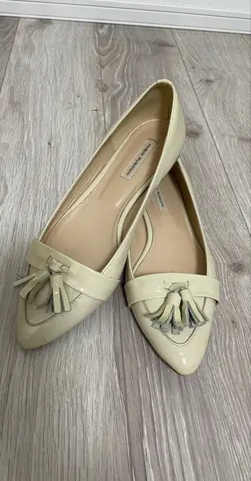 파비오 루스코니 플랫 태슬 로퍼