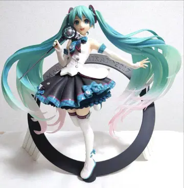 매지컬 미라이 2017 피규어