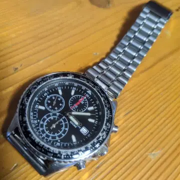 SEIKO 크로노그래프 손목시계