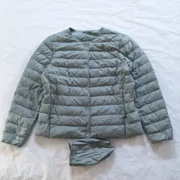 새상품급 UNIQLO 울트라 라이트 다운 컴팩트 자켓
