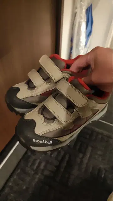 mont-bell 트레킹 슈즈 베이지/레드 사이즈 18