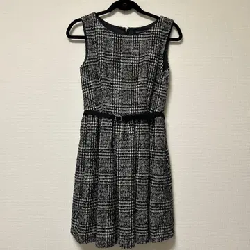 질 스튜어트 슬리브리스 원피스 사이즈 2