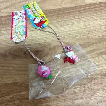 헬로키티 스트랩 2개 세트