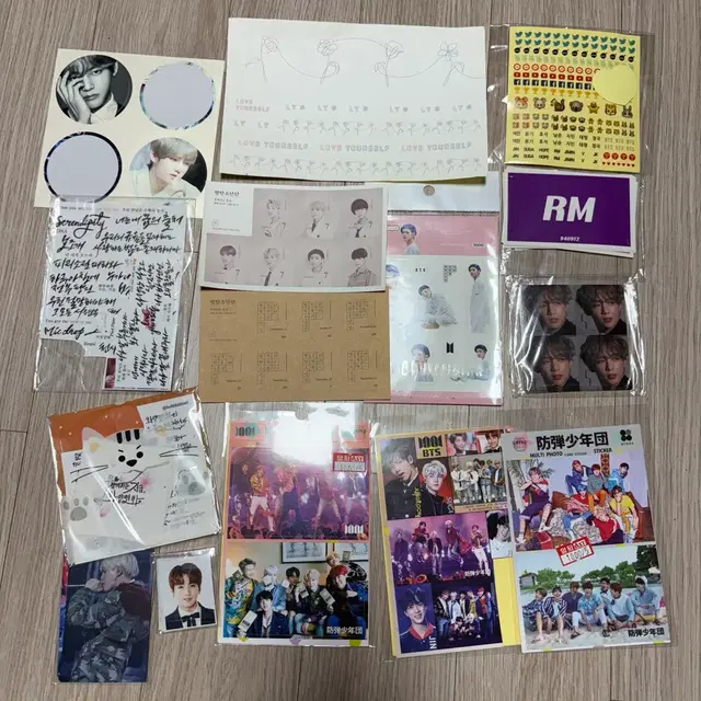 (일괄) 방탄소년단 BTS 굿즈 스티커 비공굿 증사