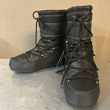 택 포함 새상품 Moon Boot 방수 스노우 부츠 블랙