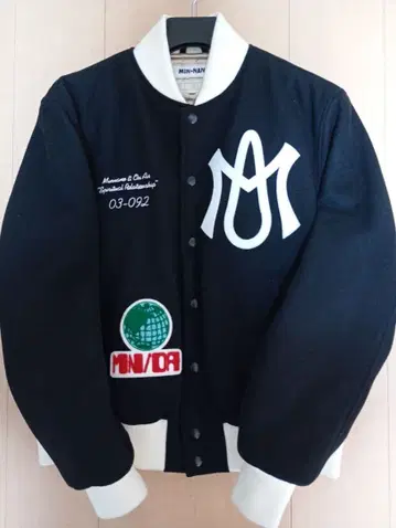 minnano 민나노 on air 바시티 자켓