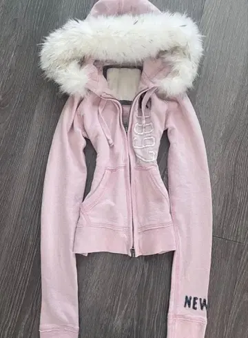 하자품 S 사이즈 핑크 인조 모피 후드티 그런지 y2k 로고