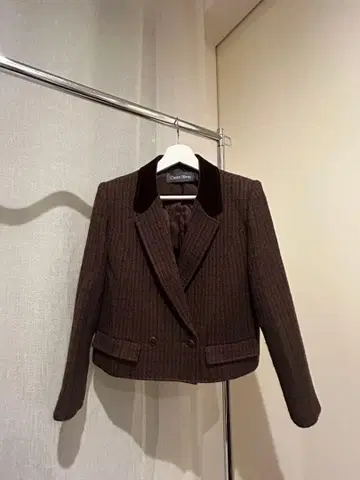 브라운 체크 숏 기장 자켓 울