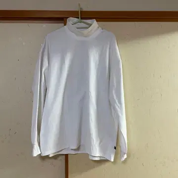 다이와 피어 39 모크넥 긴팔 티셔츠