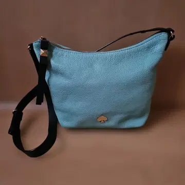 라이트 블루 가죽 숄더백