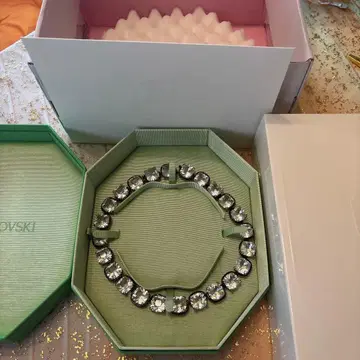 SWAROVSKI harmonia 크리스탈 목걸이