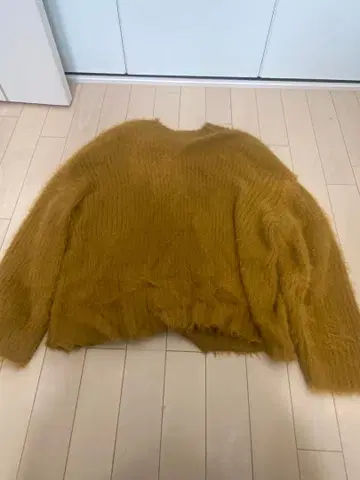 selle glant 머스타드 긴팔 스웨터