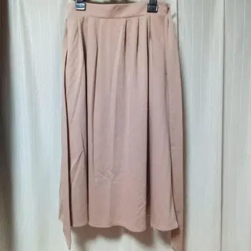 [ 미사용 새상품 ] 플레어 롱 스커트 핑크 베이지 M