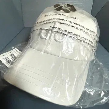 정품 새상품 alo 캡 화이트 BLACKPINK 지수 애용