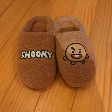 BT21 SHOOKY 캐릭터 슬리퍼 브라운