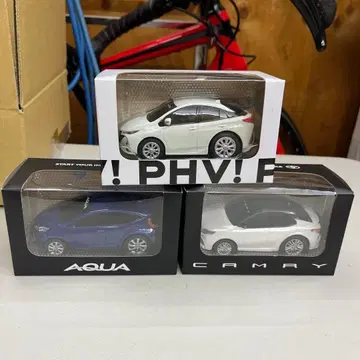 미니카 PHV AQUA CAMRY