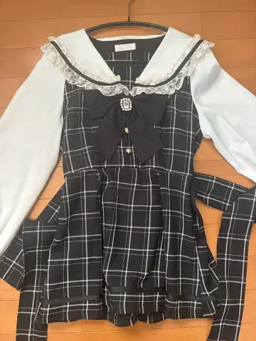 LIZ LISA 세일러 카라 셋업 블랙 체크