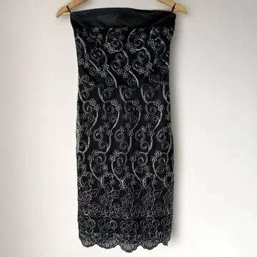 블랙 레이스 드레스 원피스 꽃무늬 자수