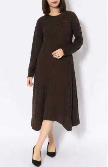 [택 포함 새상품] AVIREX 니트 롱 원피스 S 사이즈 다크 브라운