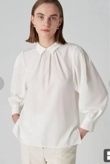 투모로우랜드 볼지 카라 부착 벌룬 슬리브 셔츠