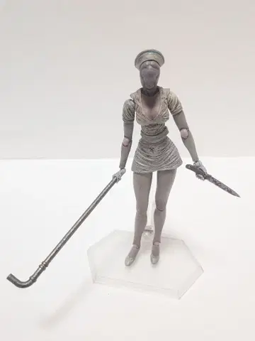 figma 사일런트 힐 버블 헤드 간호사 현황품